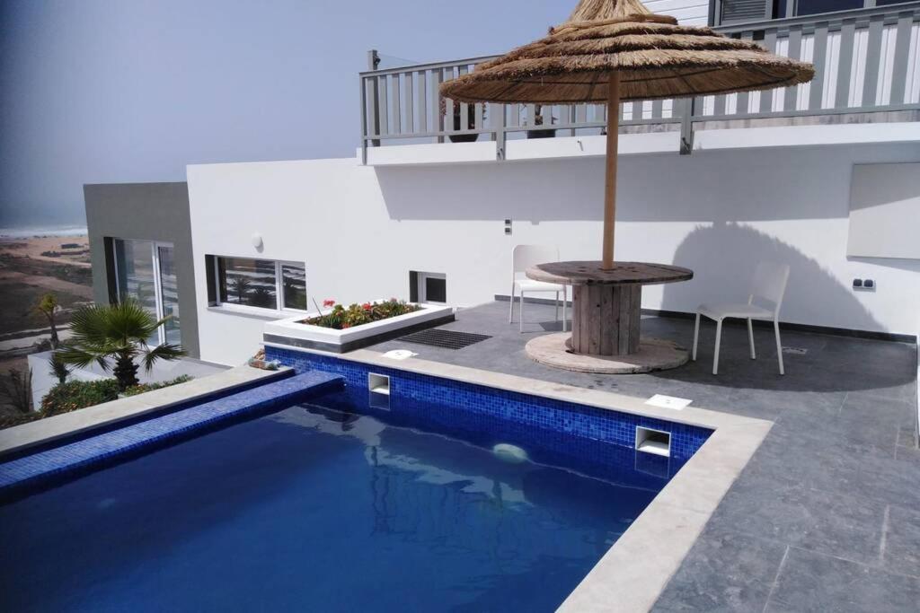 2 Bungalows Avec Vue Sur Mer Et Piscine Partagee วาลิเดีย ภายนอก รูปภาพ