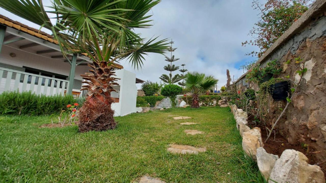 2 Bungalows Avec Vue Sur Mer Et Piscine Partagee วาลิเดีย ภายนอก รูปภาพ