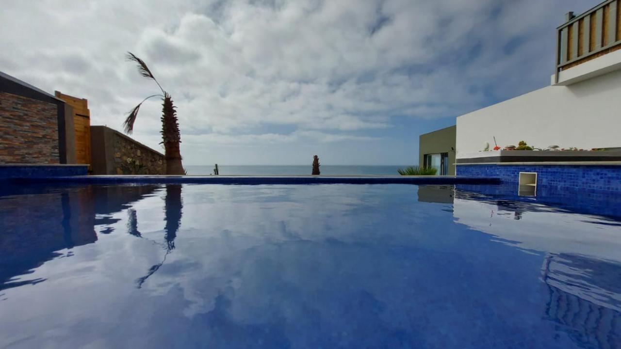 2 Bungalows Avec Vue Sur Mer Et Piscine Partagee วาลิเดีย ภายนอก รูปภาพ